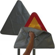 Чехол на дорожный знак треугольник 900 мм