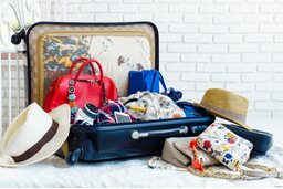 Ремонт и замена подкладки чемодана